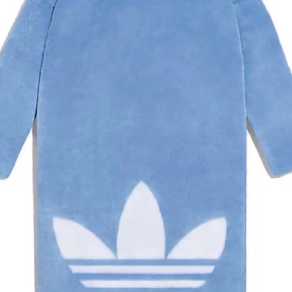 Ivy Park x Adidas blue fur jacket Midium(Fits like Extra Large ) Beyoncé unisex - Picture 7 of 8
